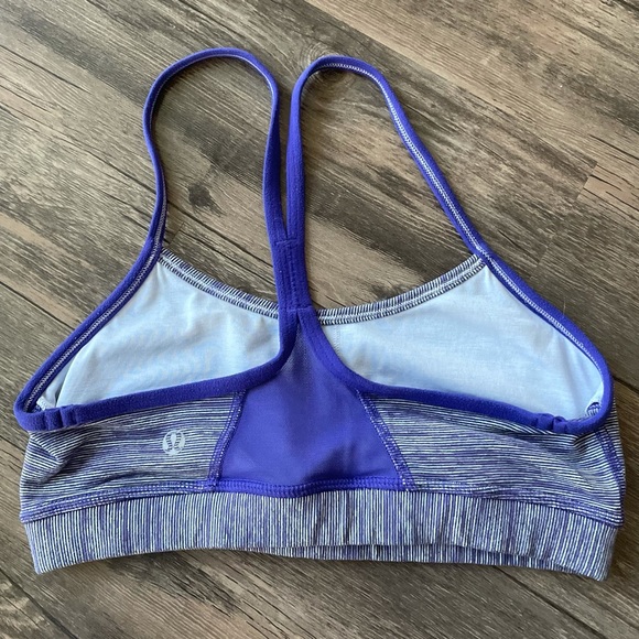 lululemon athletica Other - Lululemon Flow Y Bra